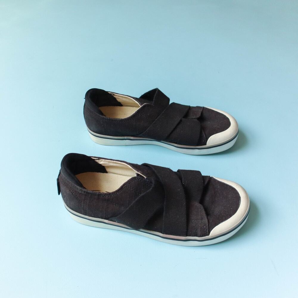 Keen Elsa III Gore Slip On Casual Sneaker Womens 7.5 Comfort Basic Capsule - Picture 3 of 7